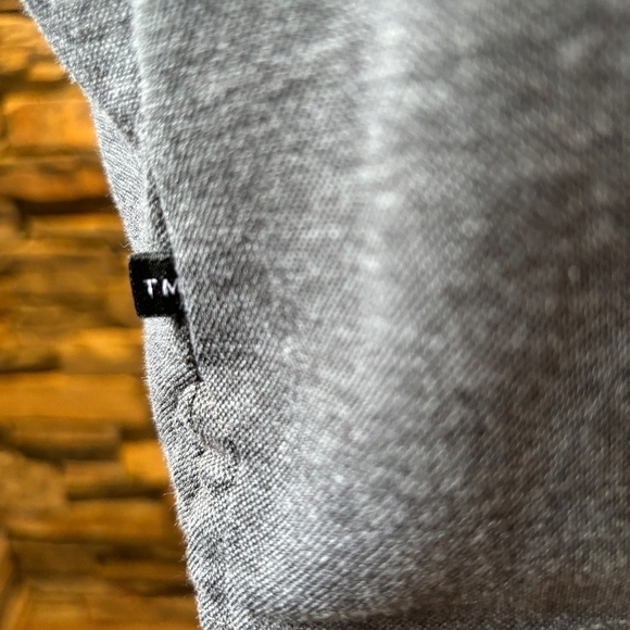 Travis Mathew Golf Polo Shirt Dark Grey Front Pocket Men's XL - Picture 5 of 8